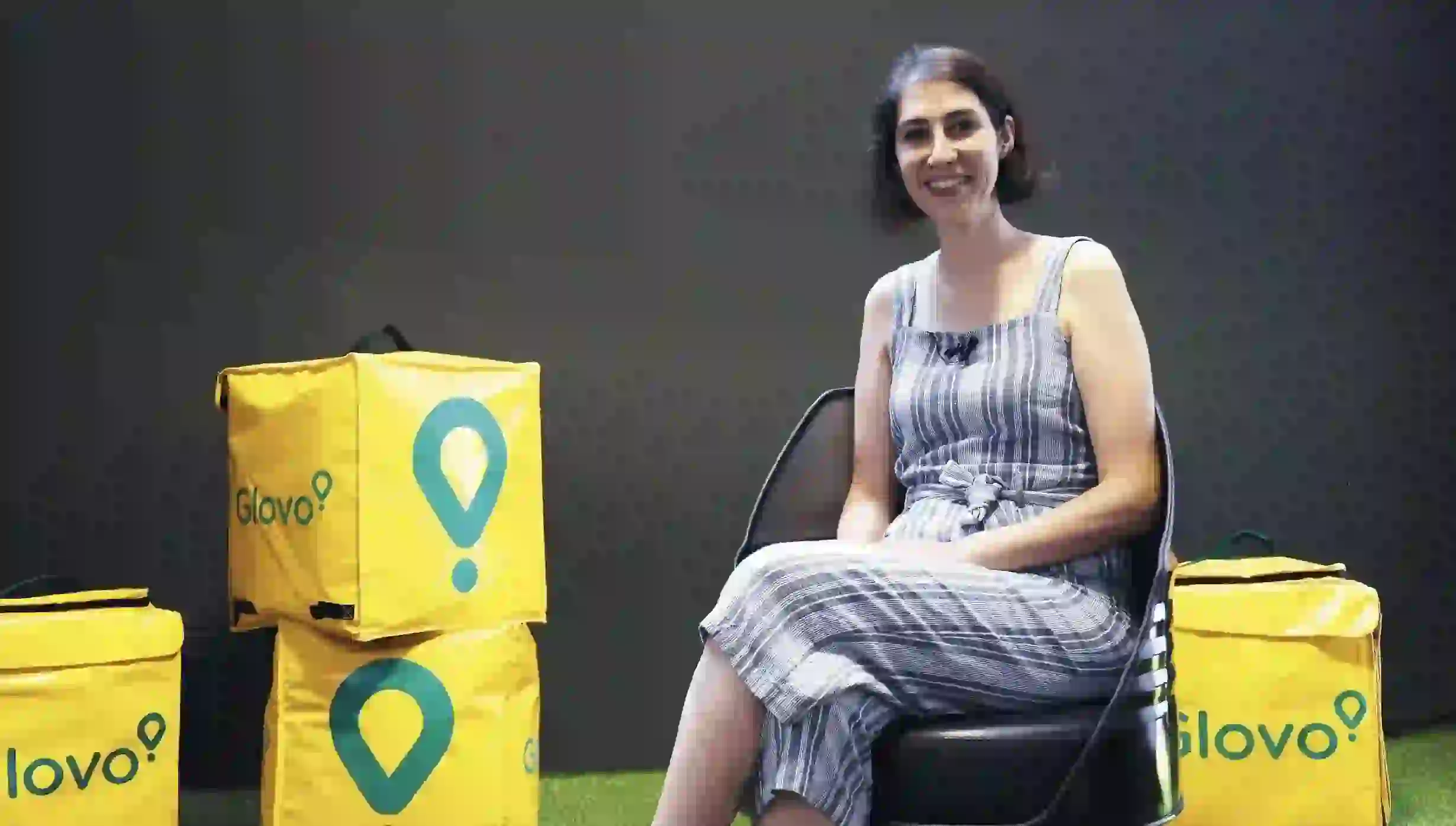 Historias Cobee con Glovo
