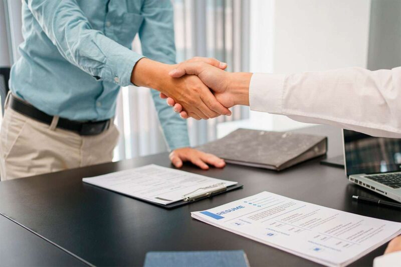 Cuáles son los requisitos de un contrato en prácticas