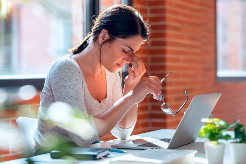 ¿Qué es la falta de motivación en el trabajo?