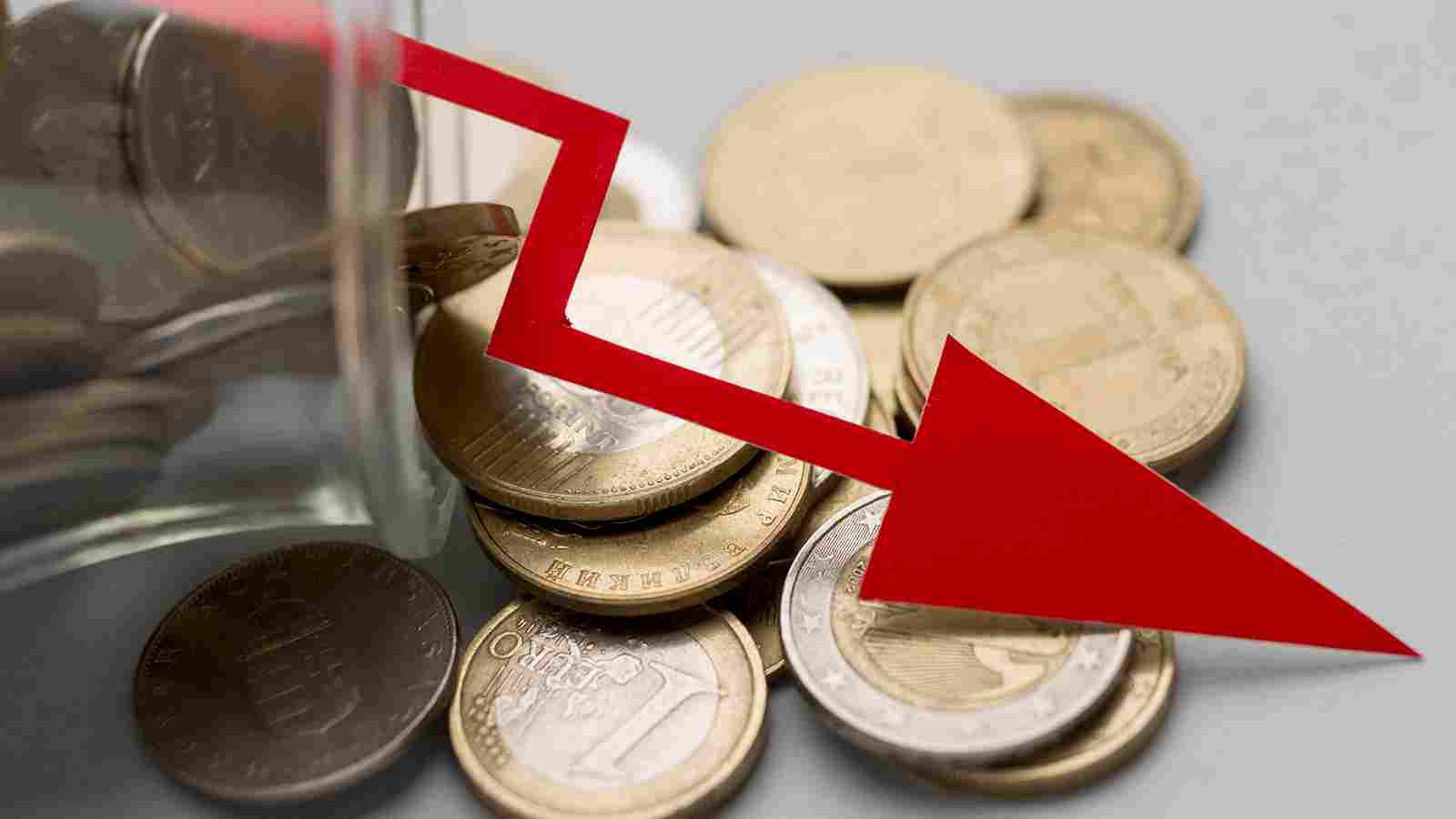 Imagen: te contamos cuándo hay una recesión económica y qué implica. Crédito: Freepik